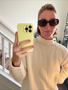 Elisa Johnson sunglasses